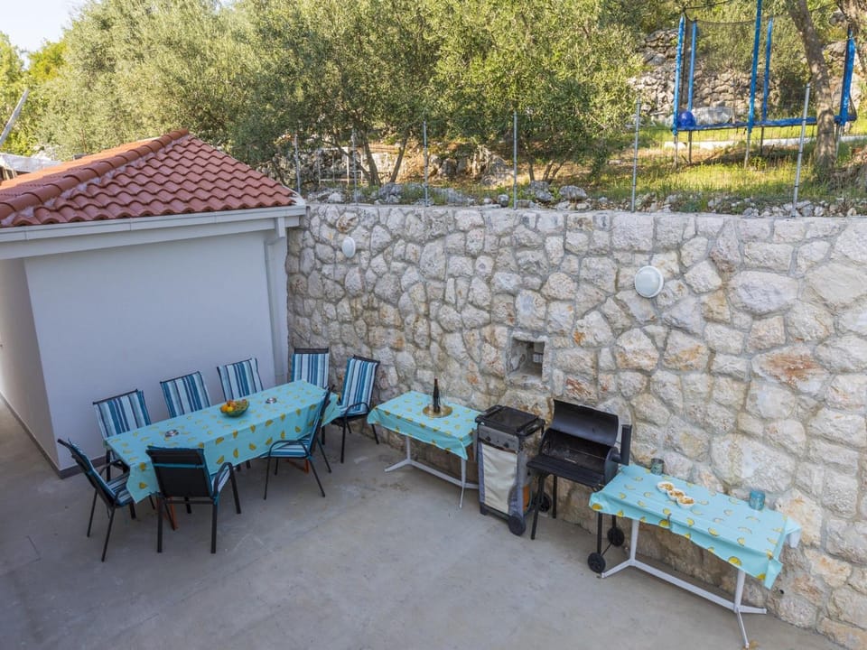 BBQ facilities, Balcony/Terrace