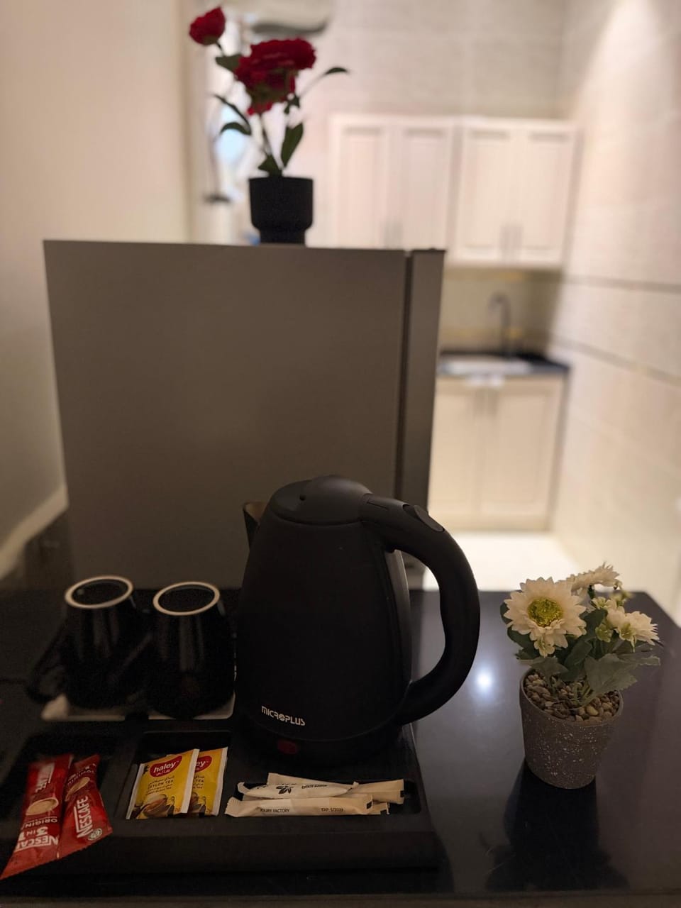 شقة واسعة وأنيقة بمدخل خاص وجلسة خارجية في حي العقيق Apartment in Riyadh