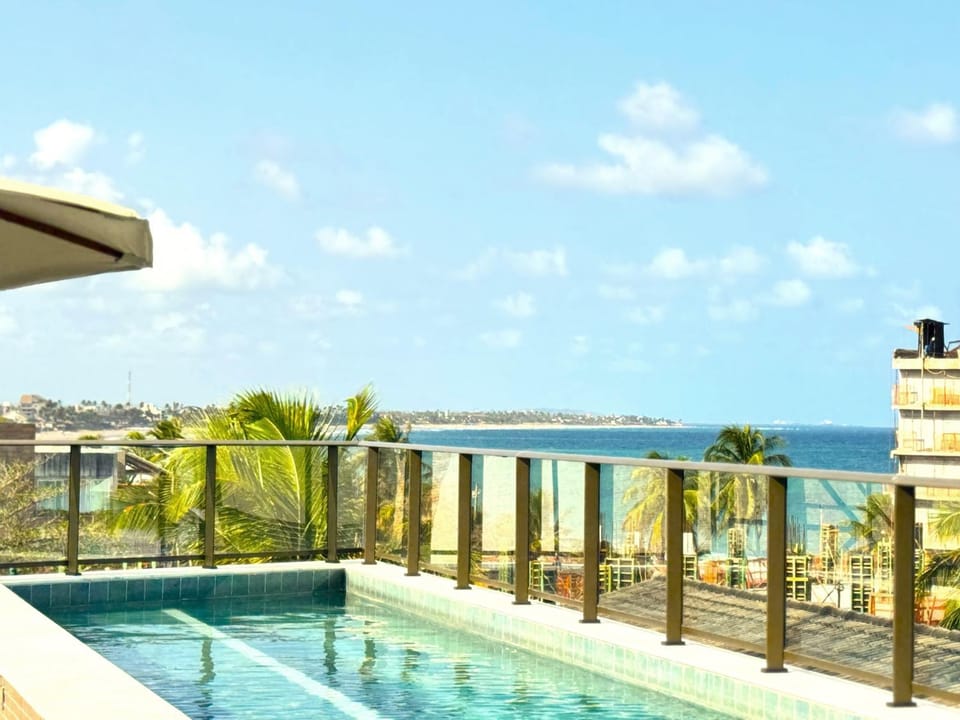Day, Natural landscape, View (from property/room), Balcony/Terrace, Pool view, Sea view, Swimming pool, Swimming pool