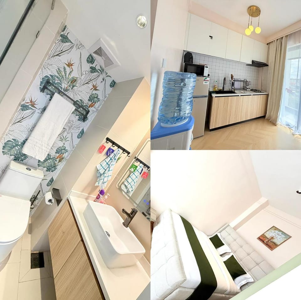 Toilet, Property building, Restaurant/places to eat, Bowling, Bowling, Bathroom, Kitchen or kitchenette, Bedroom, Communal kitchen, Pool view, Pool view, Swimming pool, Breakfast, soundproof, towels, towels, kitchen, kitchen