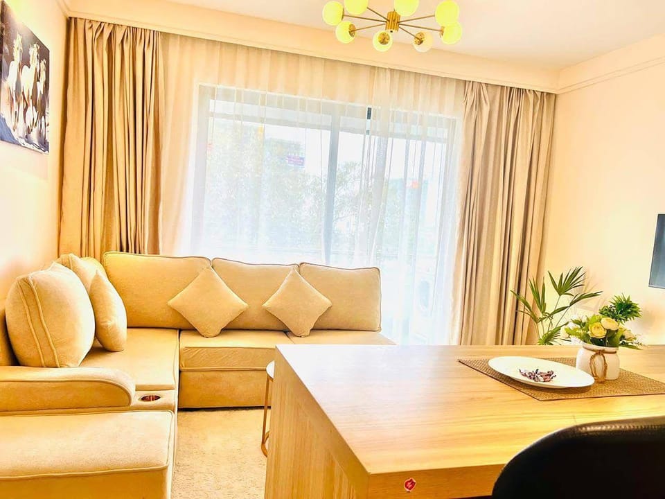 Property building, Patio, Restaurant/places to eat, Activities, Living room, Decorative detail, Decorative detail, Seating area, Diving, Meeting/conference room, Text overlay, River view, Street view, Swimming pool, Breakfast, Facility for disabled guests