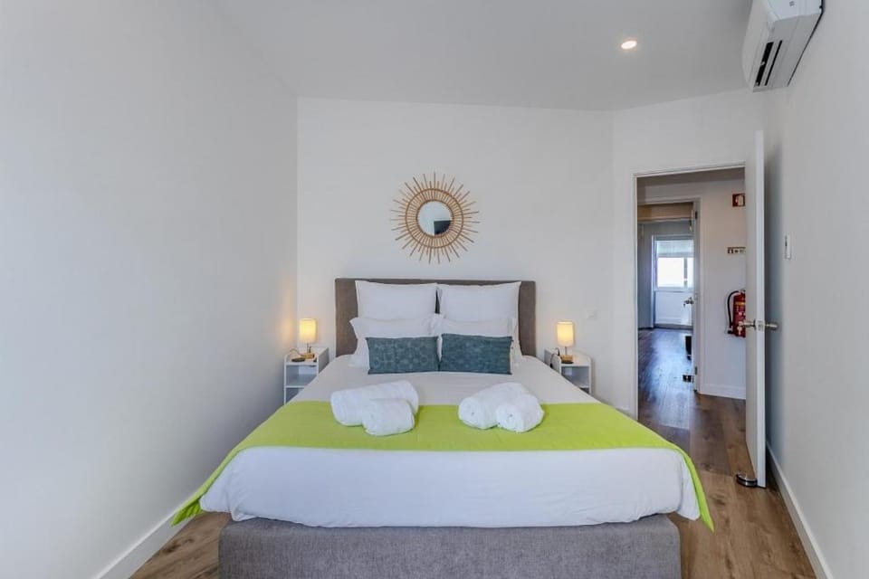 Highest Vacation Home in Azores-Deluxe Penthouse Apartment in Ponta Delgada
