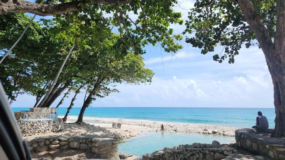 2 Bdrm, 1 Bath, Wifi, Near River and Beach, 4L, Paraiso, Barahona Apartment in Dominican Republic