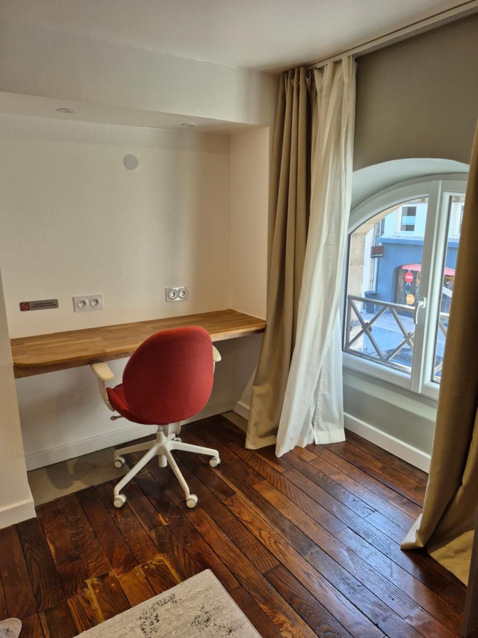 Seating area