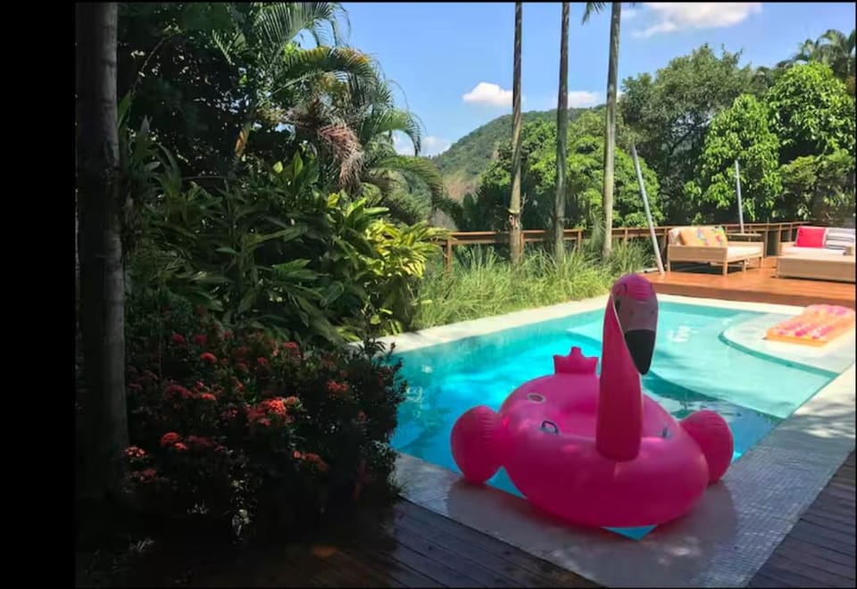 Garden, Swimming pool