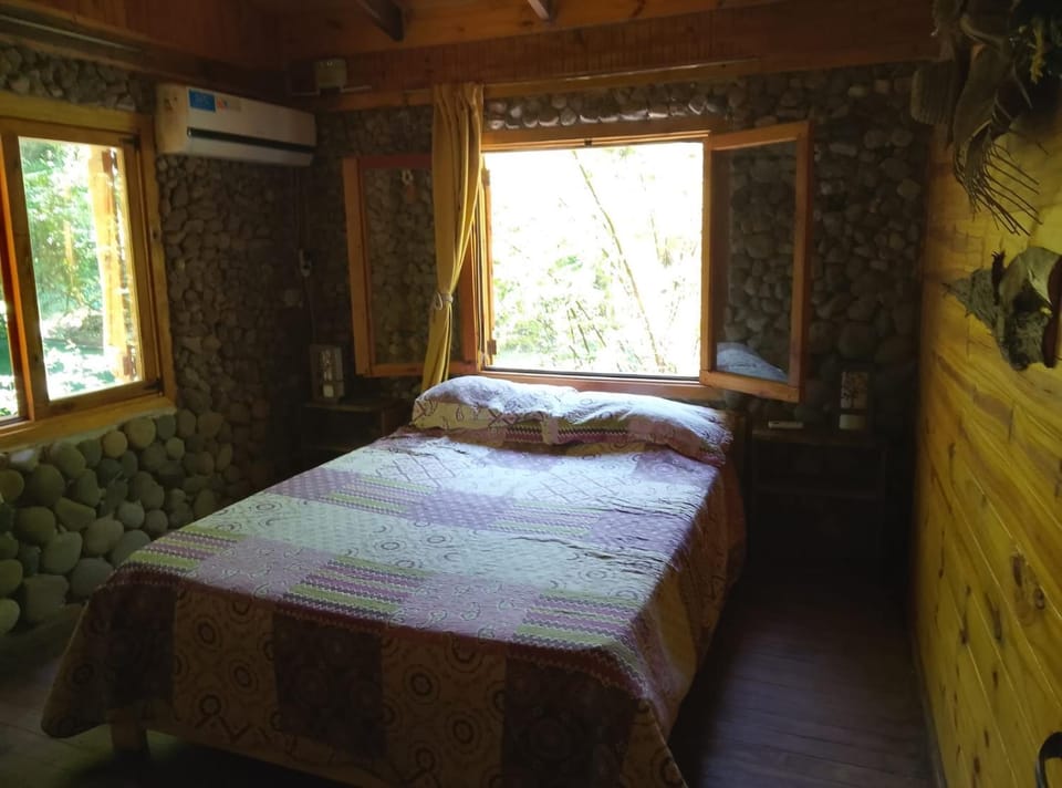 Cabaña Lo de VIVI Chalet in Cordoba Province