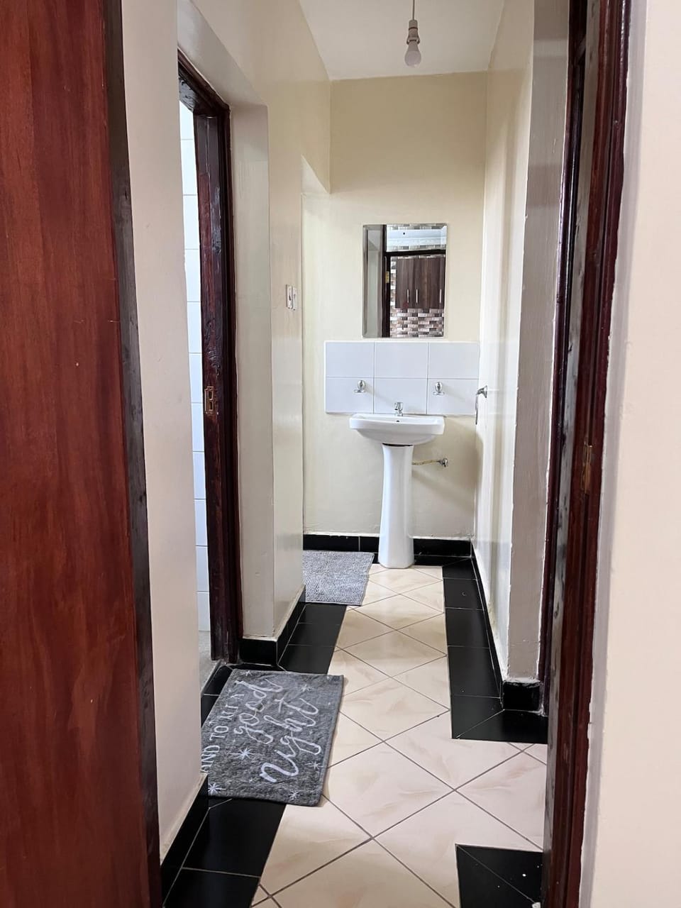 Modern cozy one bedroom apartment Apartment in Uganda