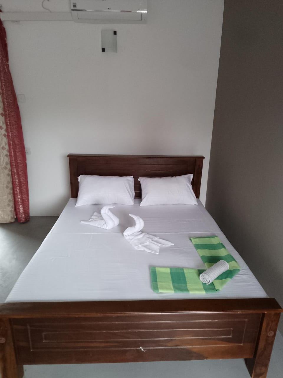 Wijaya Garden Hotel Bed and Breakfast in Sri Lanka