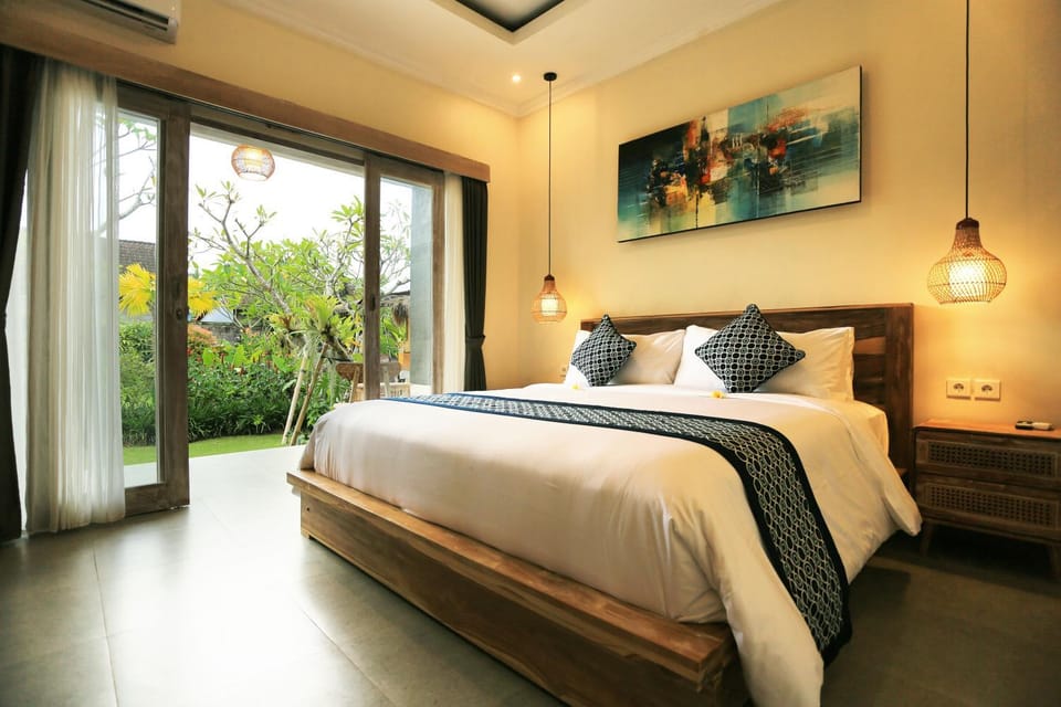 Bed, Garden, Photo of the whole room, Bedroom, Garden view