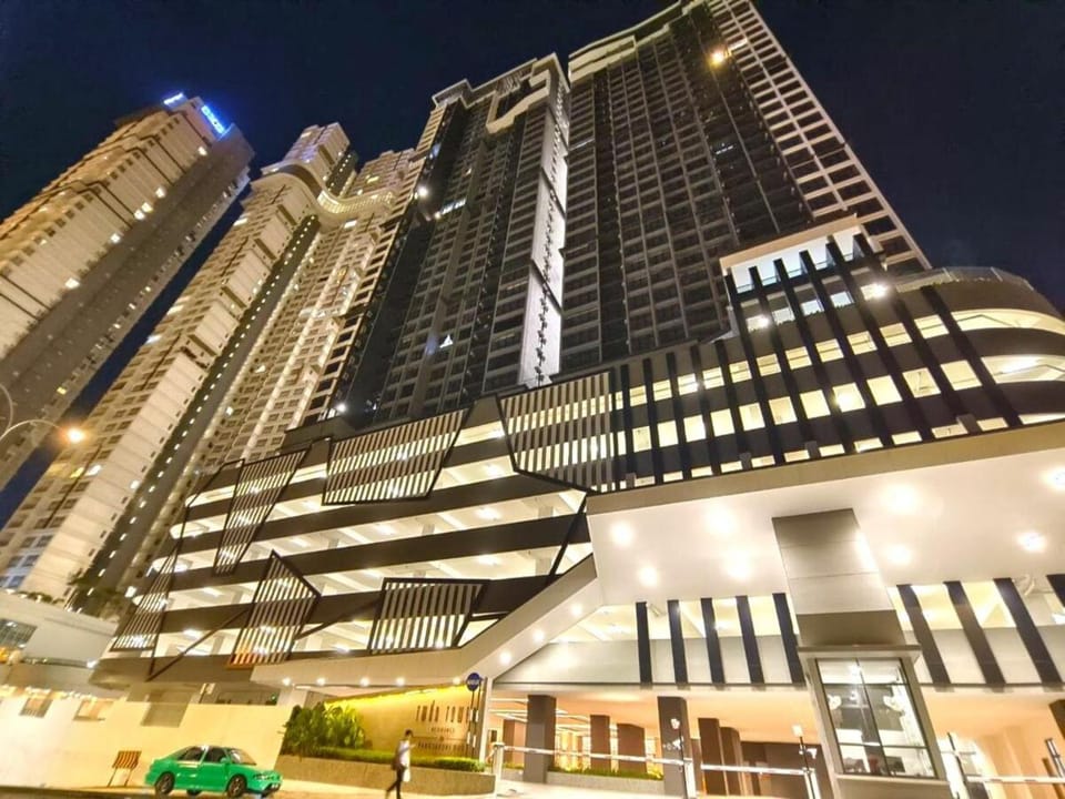 Property building, Night