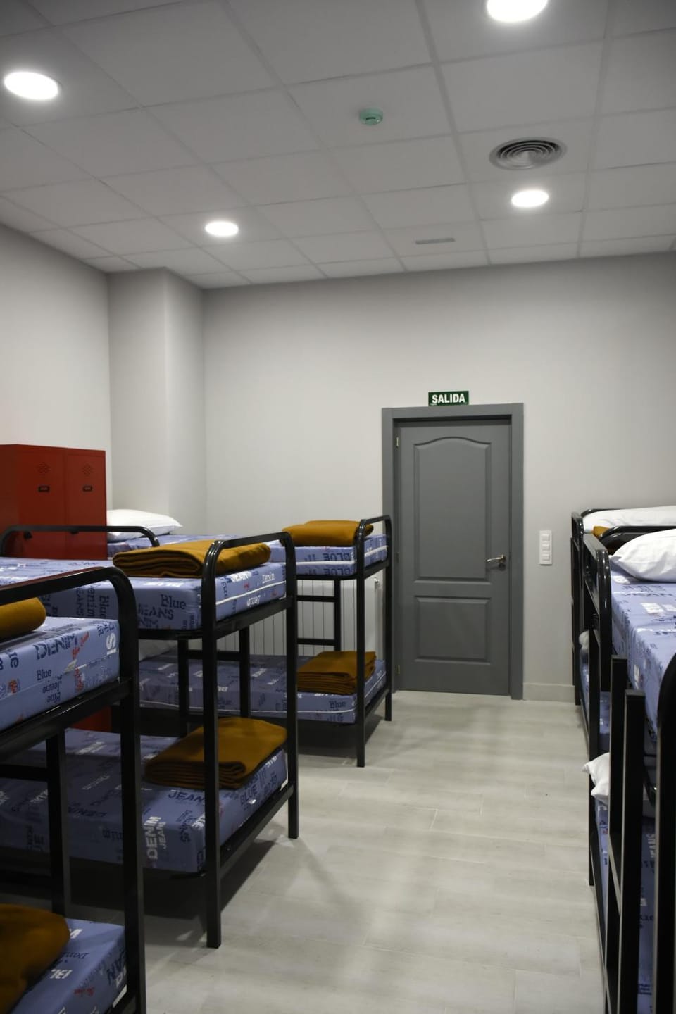 bunk bed