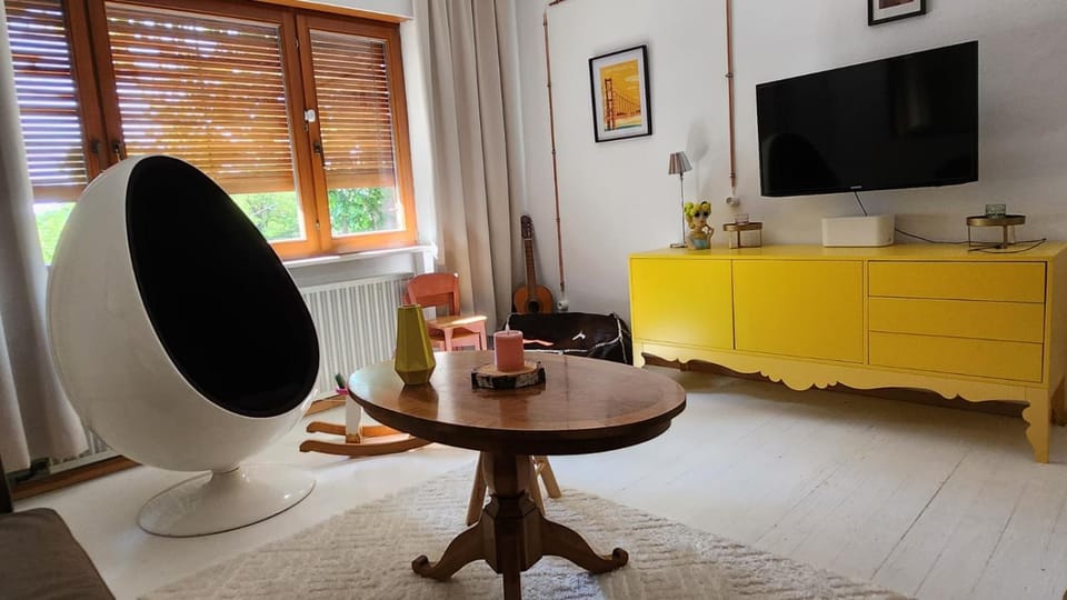 Waldliebe - Wohnung mit großem Balkon und Burgblick Apartment in Pottenstein
