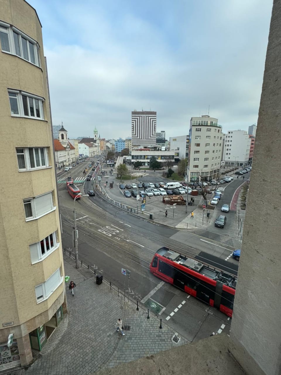 City view, Street view