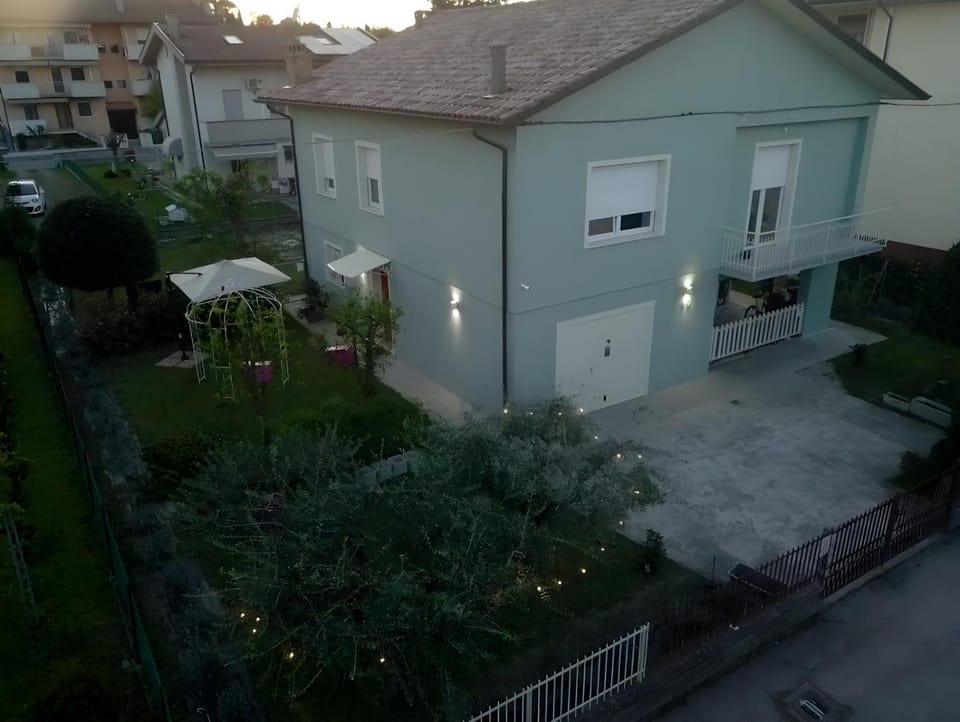 Parrot House Bed and Breakfast in Emilia-Romagna