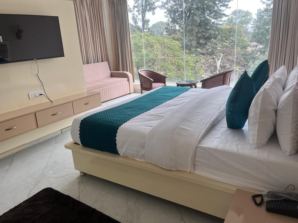 Hotel Mitra Hotel in Dehradun