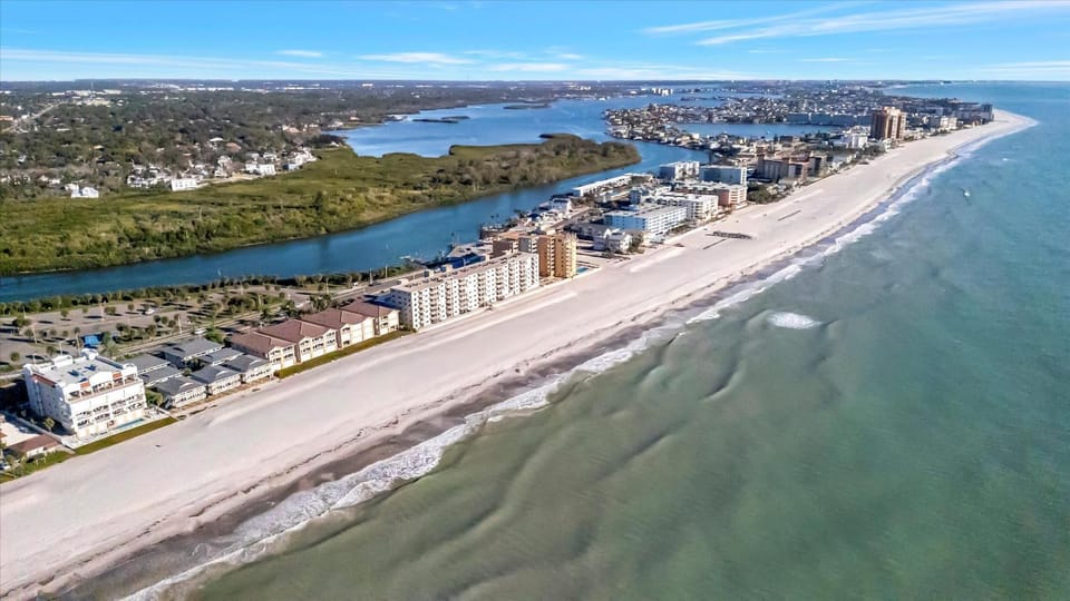 Direct Beach Access Oceanfront Condo & Big Balcony House in Indian Shores