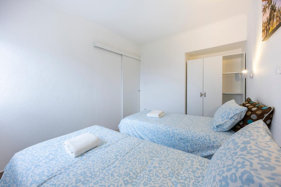T1 Clube Praia da rocha -500m da praia Apartment in Portimao