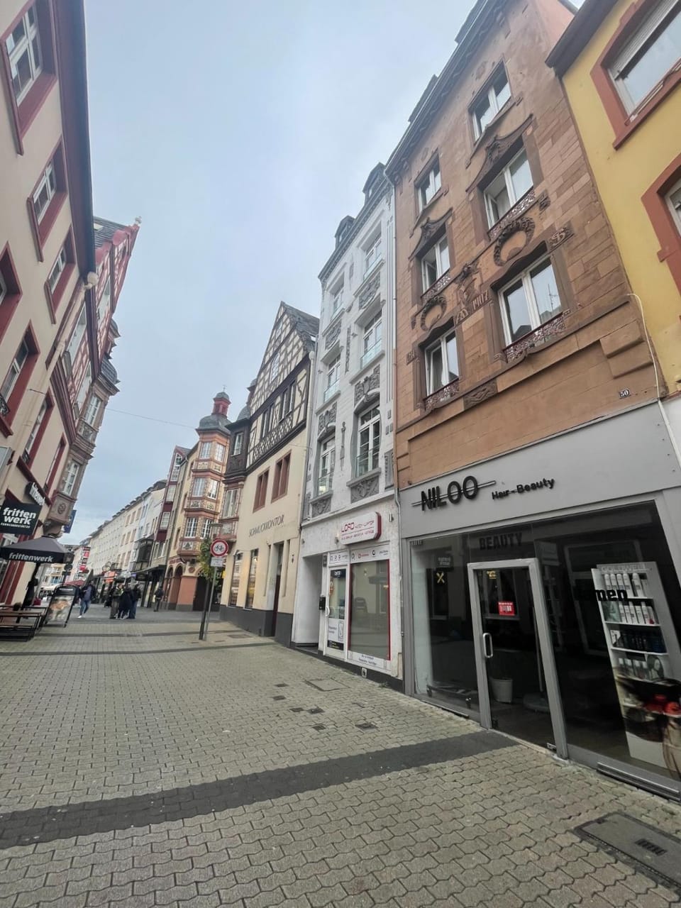 Property building, Neighbourhood, City view, Street view, Location