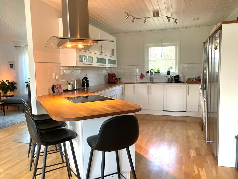 City, Exklusivt, Strandnära, Spabad i Piteå Villa in Norrbotten County, Sweden