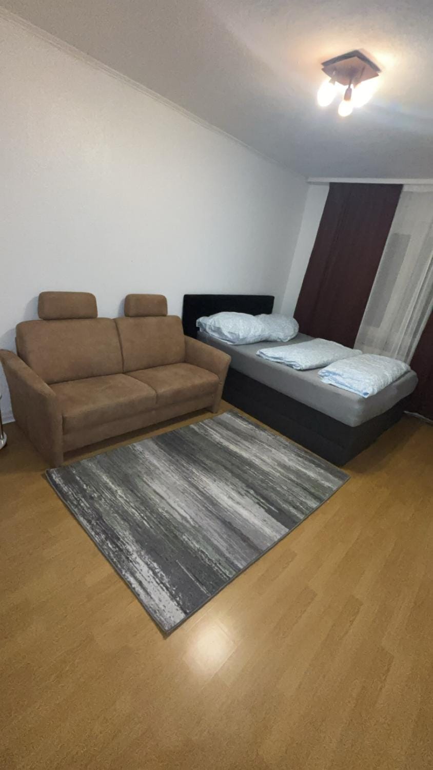 Komfortwohnung mit zwei Schlafzimmern in Barmen Apartment in Wuppertal