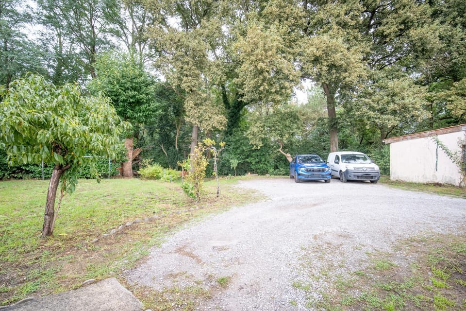 Garden, Garden view, Parking