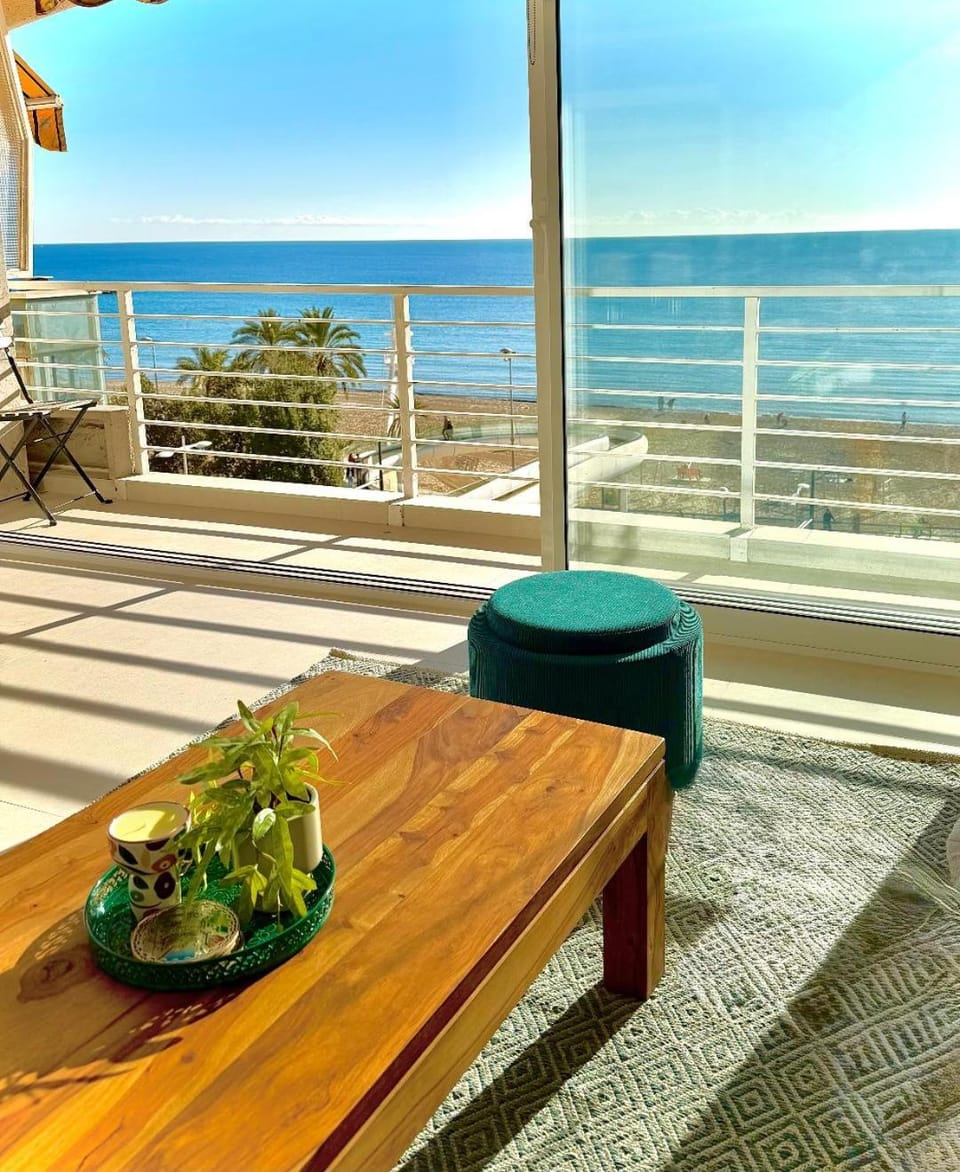 Day, Balcony/Terrace, Living room, Sea view