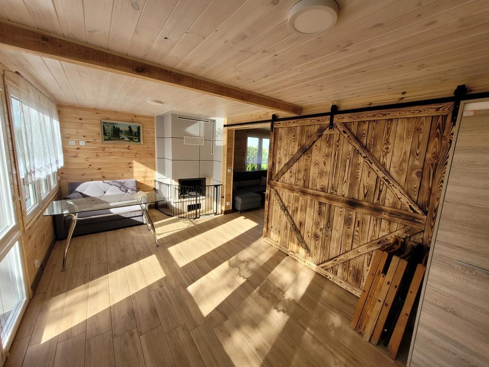 Bed, wardrobe