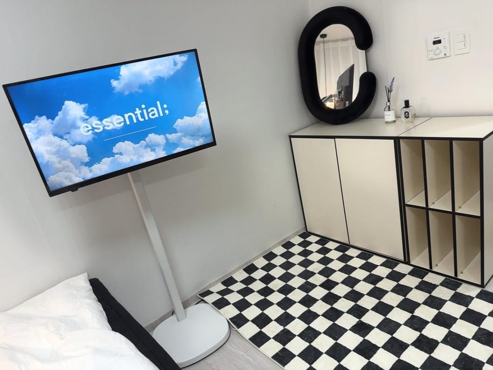 Hi Seoul Nonhyeon Apartment in Seoul