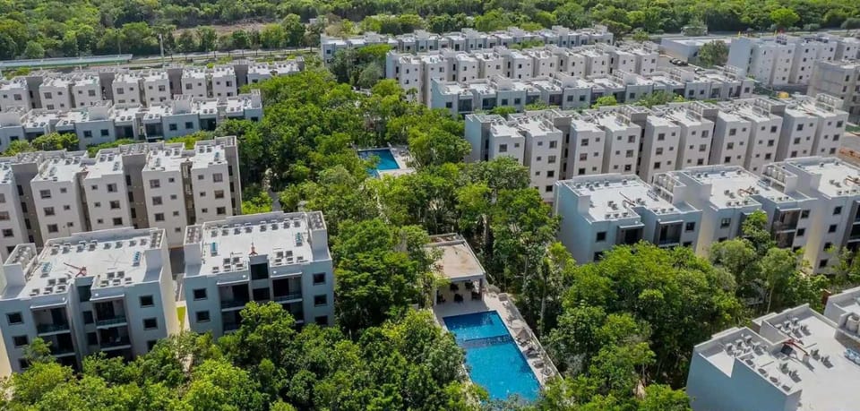 Caribbean maya Garden planta baja y jardín junto a Centros comerciales Apartment in Playa del Carmen
