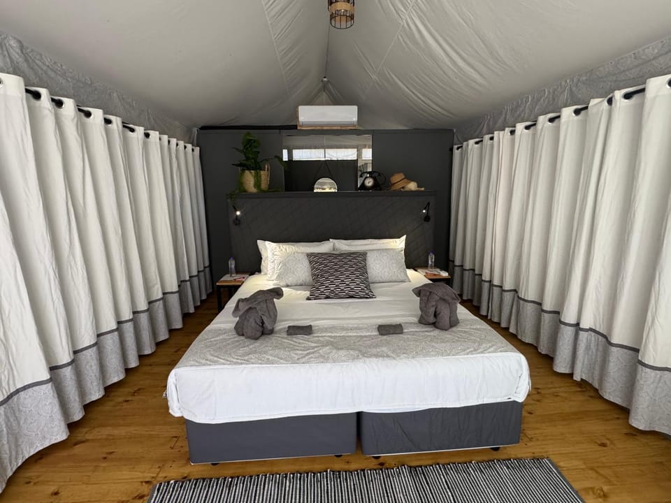 Jacil Riverside Accommodation Luxury tent in Gauteng