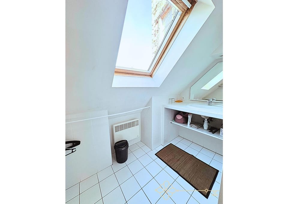 Dormez dans l'enceinte du Château de Béost, 8 pers Apartment in Nouvelle-Aquitaine