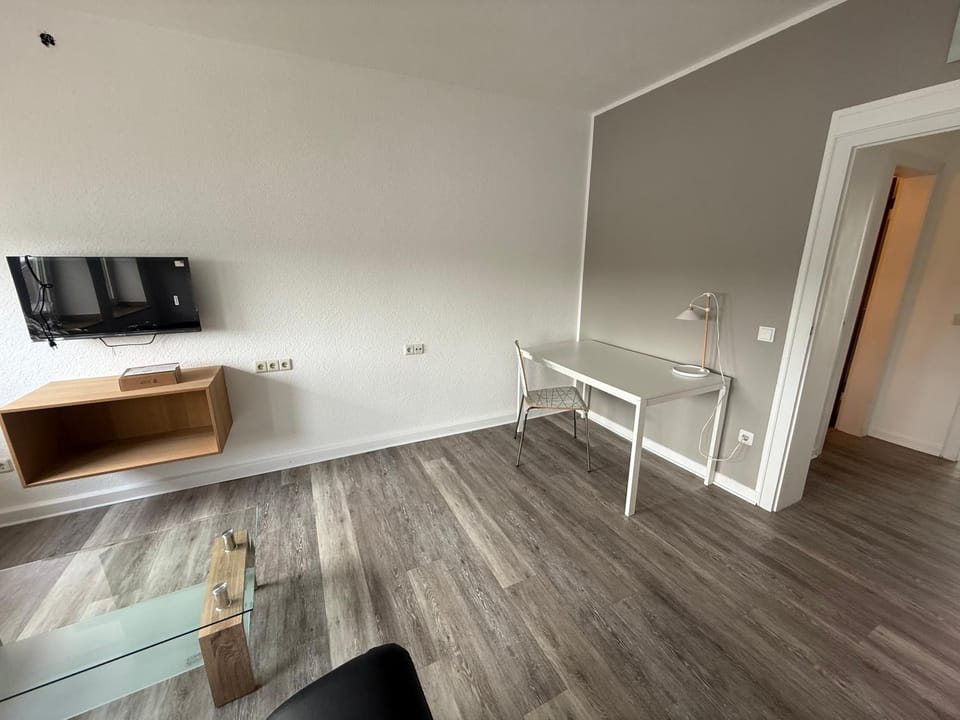 EMAS 1 Wohnung mit 2 Einzelbetten, Küche, WLAN, TV Apartment in Krefeld