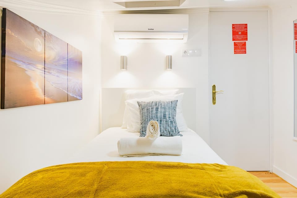 Quartos - Almirante Reis 4 Andar Vacation rental in Lisbon