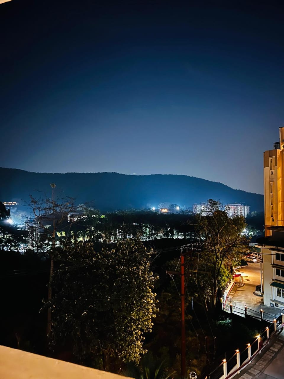Home Bliss Apartment in Dehradun