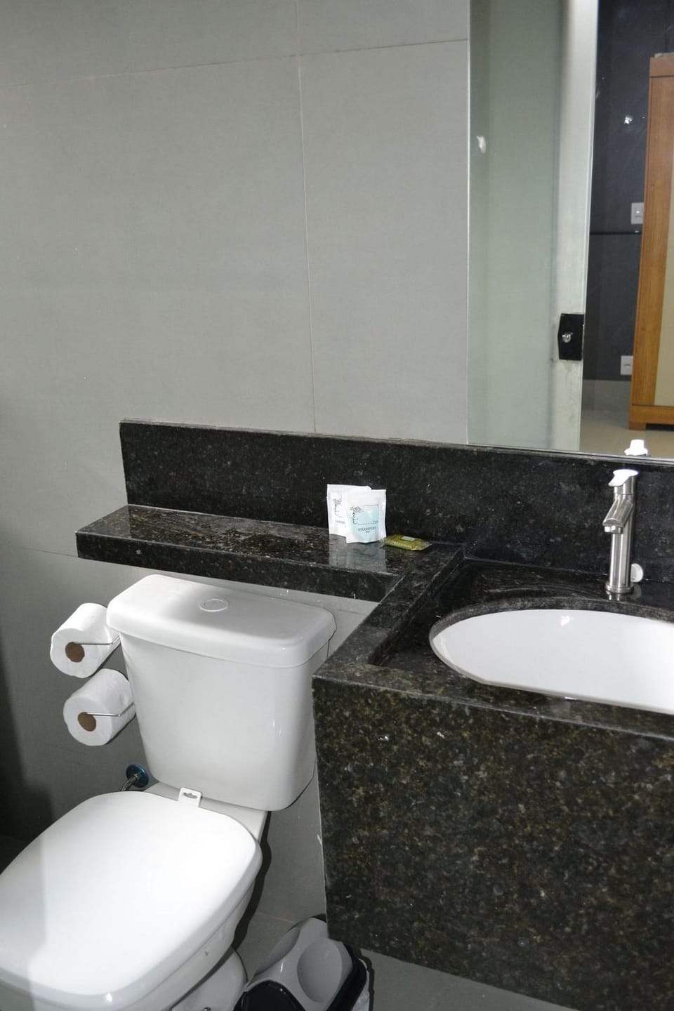 Toilet, Bathroom