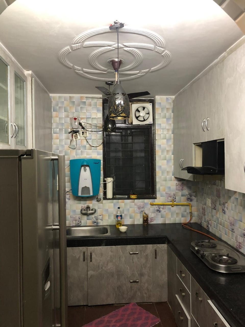 very close to the airport 2km Apartment in New Delhi