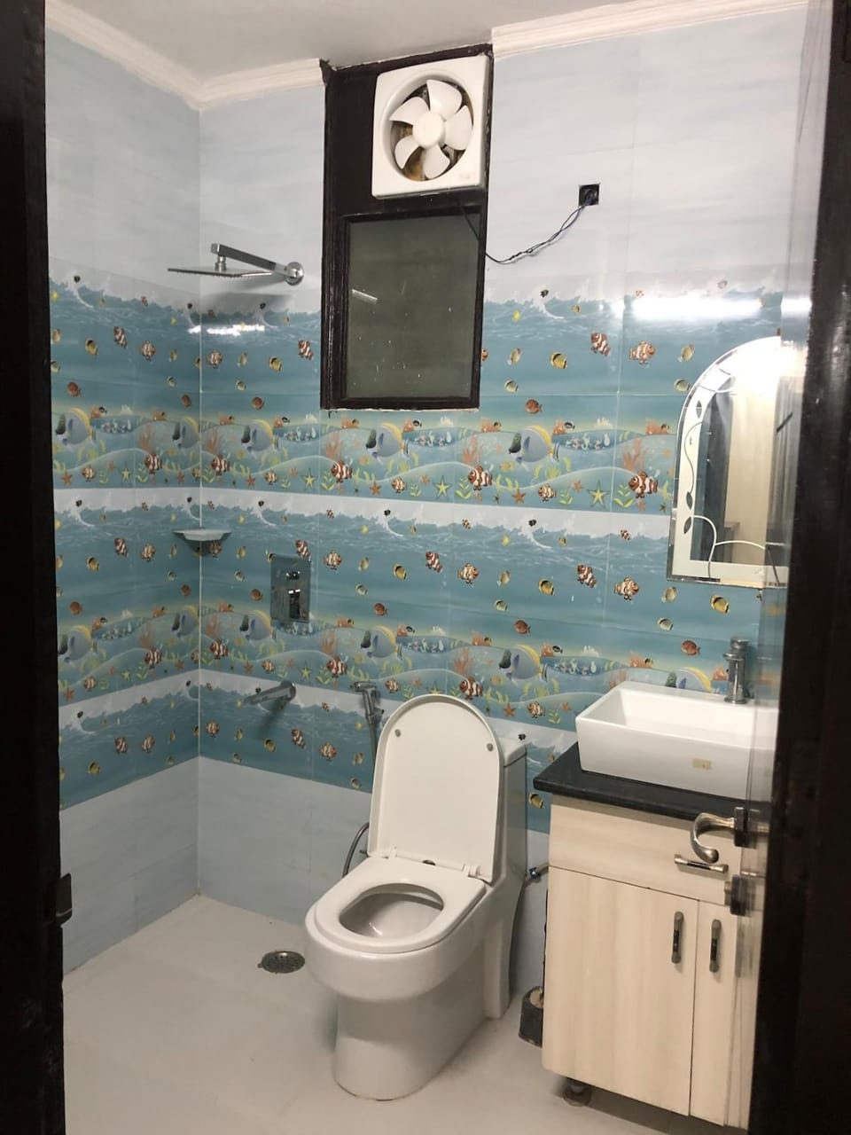 very close to the airport 2km Apartment in New Delhi