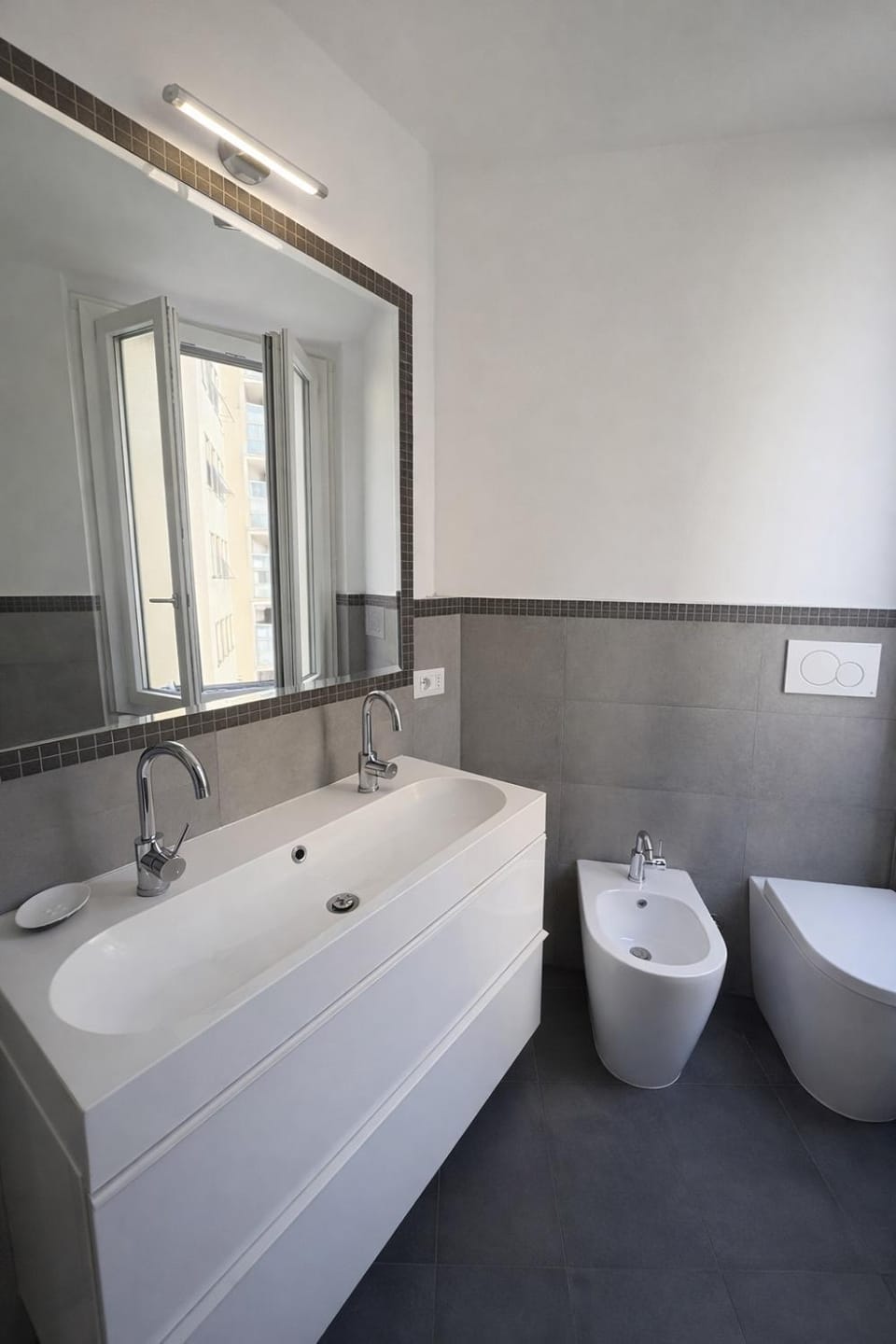 Large Design apartment near the Vatican Apartment in Rome