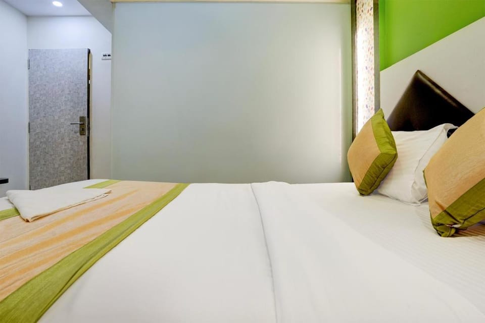 Glitz Hotels Veera -Andheri Kurla Road Hotel in Mumbai