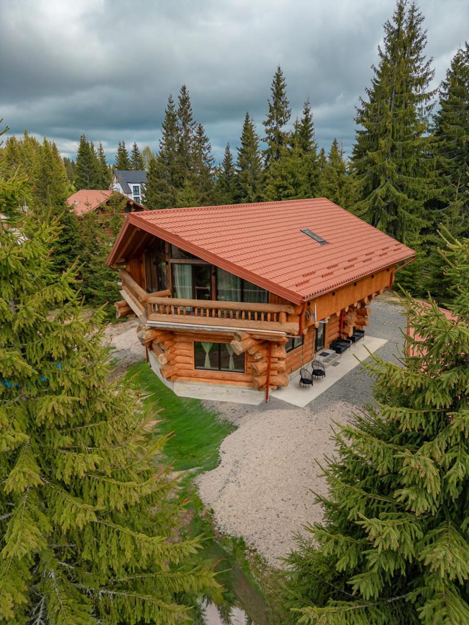 Property building, Day, Natural landscape