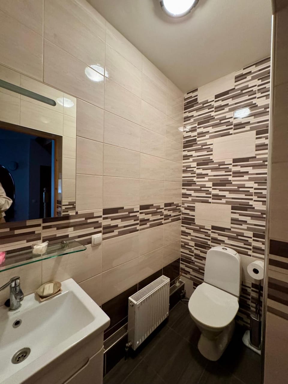 Toilet, Bathroom