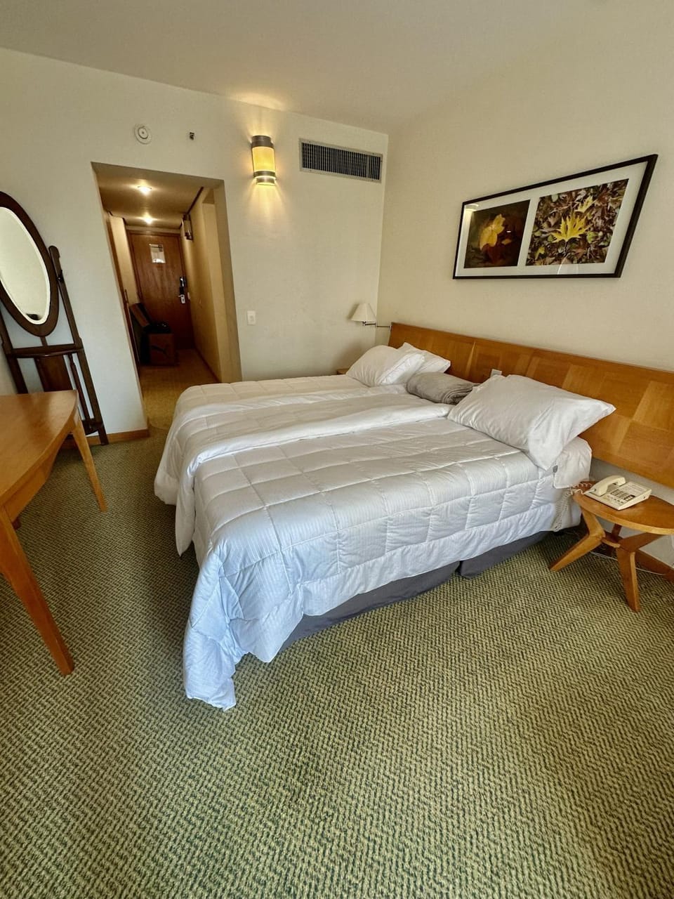 Bed, Bedroom, air conditioner