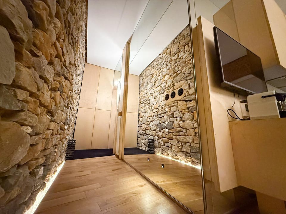Plaza Moyúa Confort y elegancia con parking Apartment in Bilbao