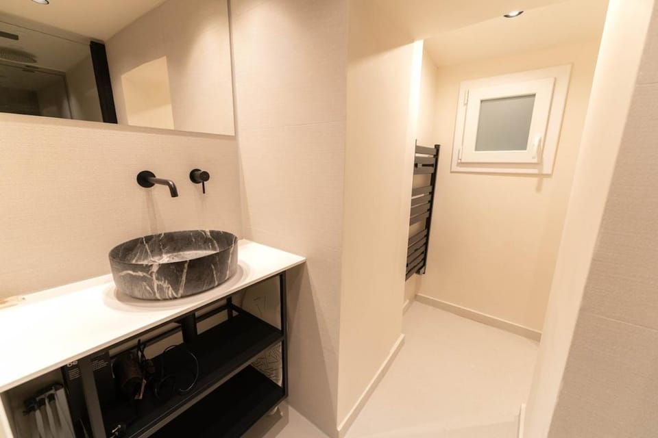 Charmant Duplex Vieux Nice, proche mer, WiFi, Clim Apartment in Nice