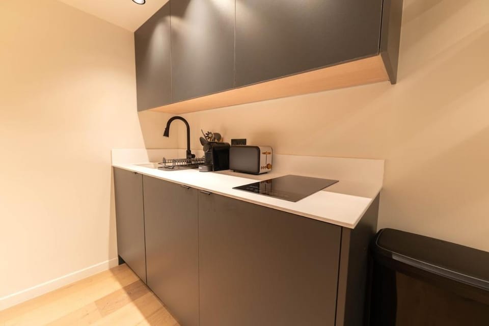 Charmant Duplex Vieux Nice, proche mer, WiFi, Clim Apartment in Nice