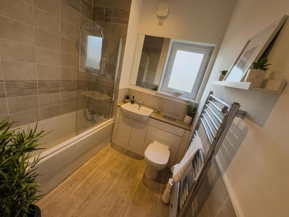 Shower, Bathroom, Bath