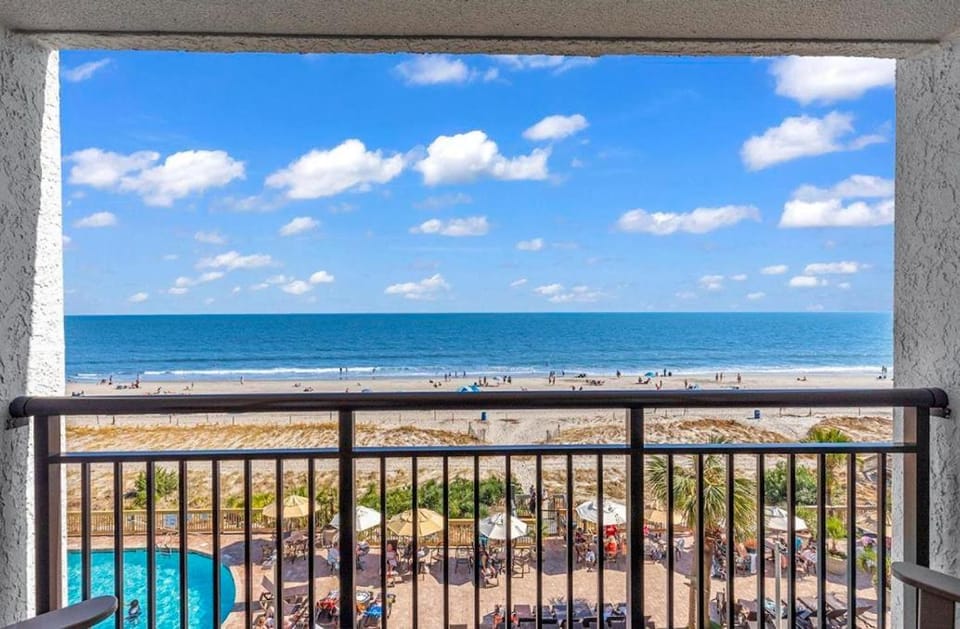 Immaculate Oceanfront Condo With Fireplace! 2BR Double King Suite-Sleeps 4-Caribbean Resort 427 House in Myrtle Beach