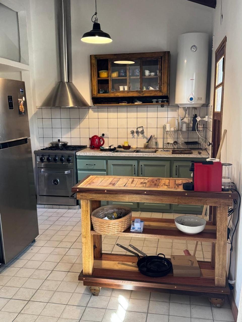 Kitchen or kitchenette, Breakfast