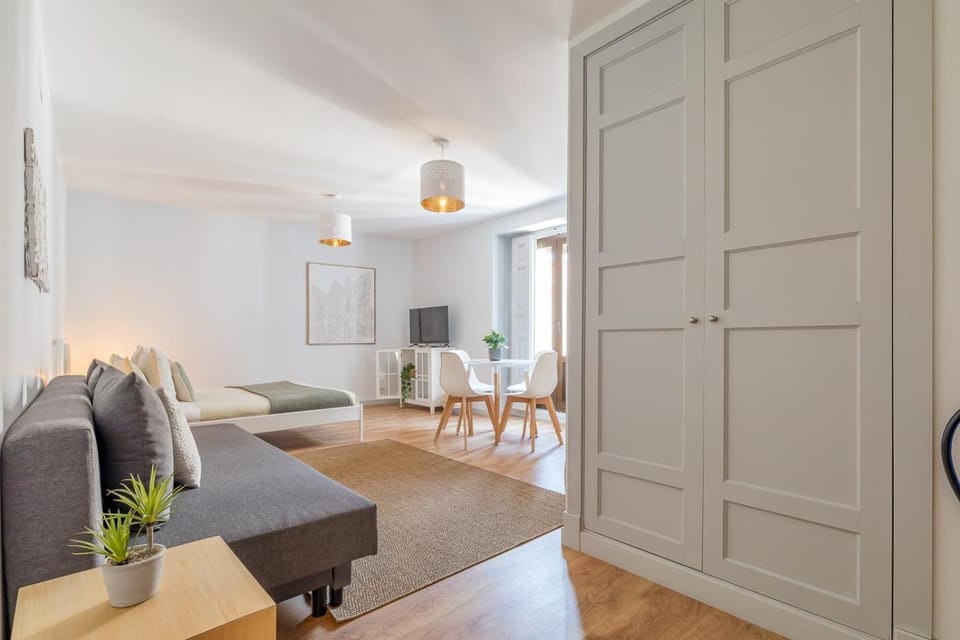 Heima Madrid Letras 3B. Alquiler temporal Apartment in Centro
