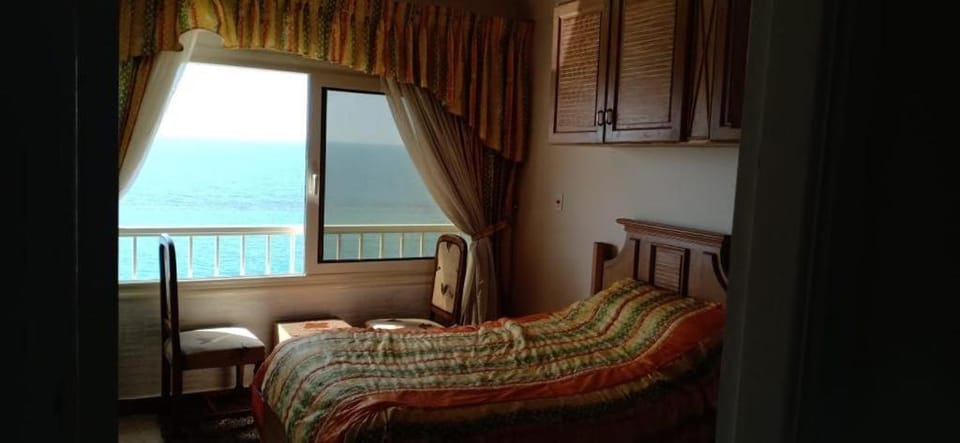 Bedroom, Sea view